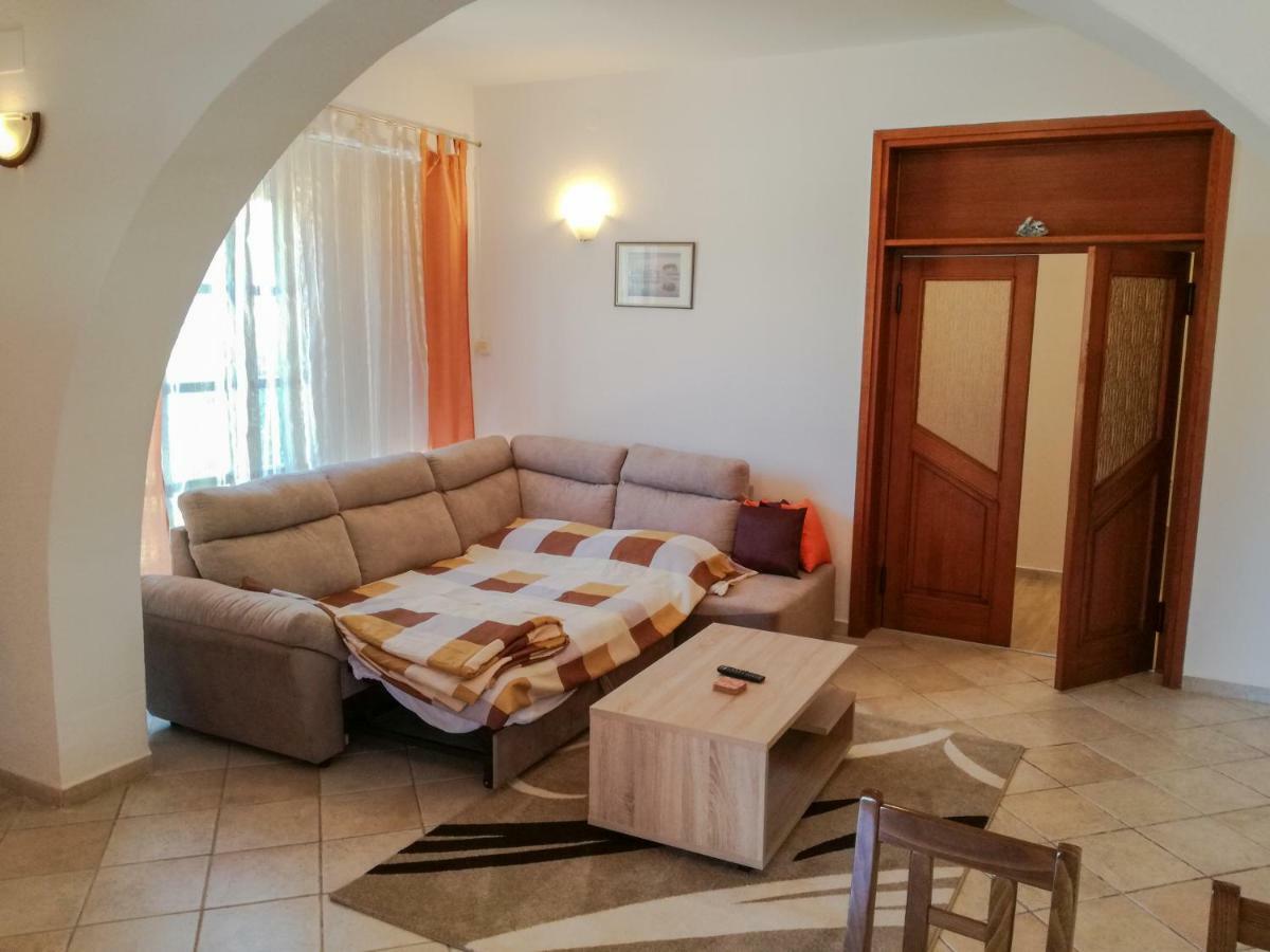 Apartment Sandra Umago Exterior foto