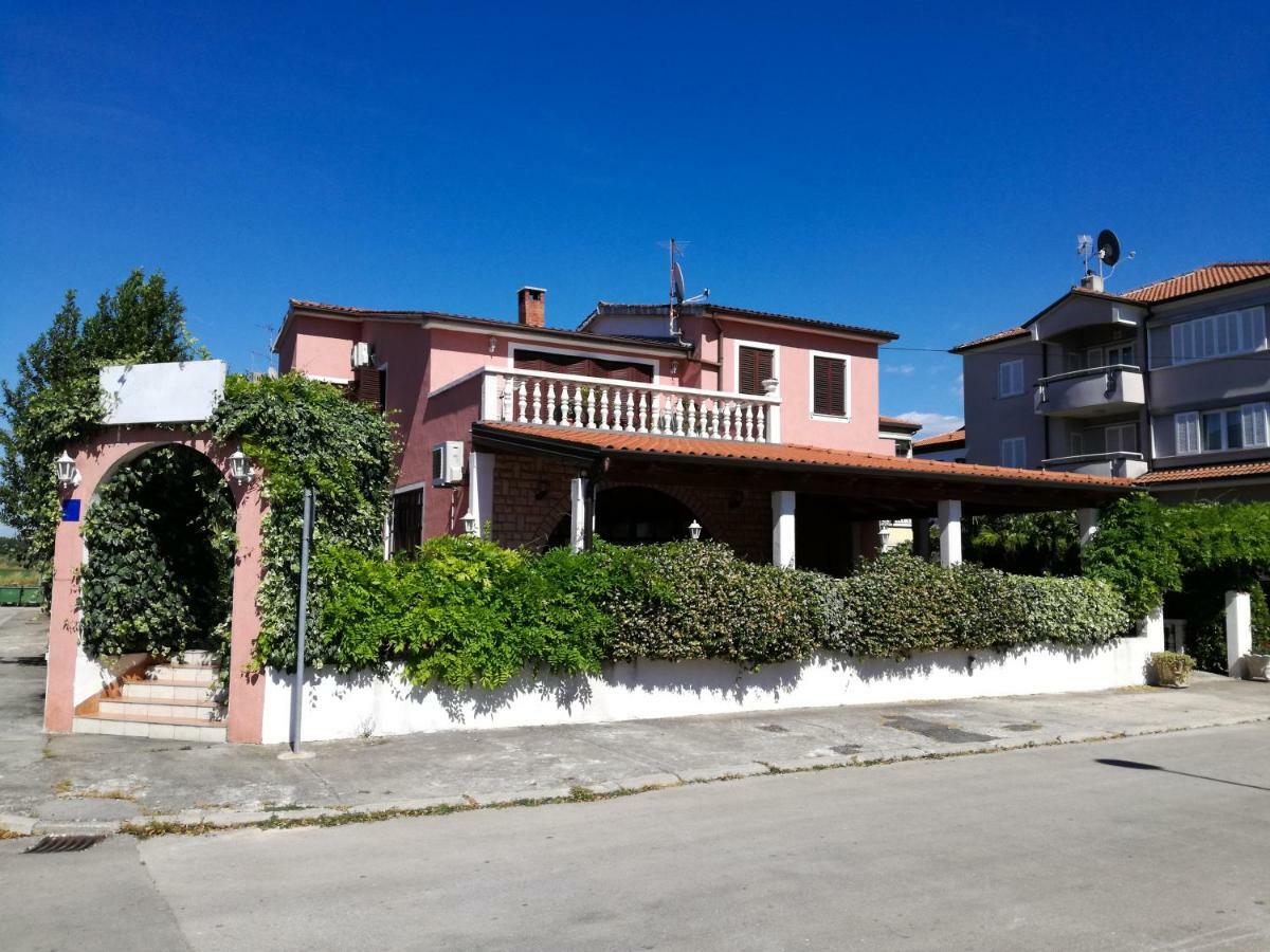 Apartment Sandra Umago Exterior foto